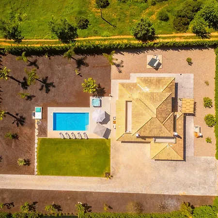 Villa Paradise - Moradia Tranquila Com Piscina Aquecivel E Bbq - Albufeira *