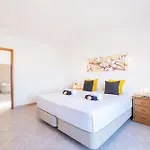 Paradise - Moradia Tranquila Com Piscina Aquecivel E Bbq - Albufeira فيلة