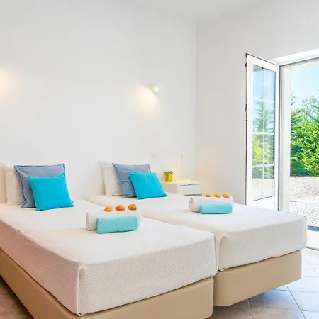 Paradise - Moradia Tranquila Com Piscina Aquecivel E Bbq - Albufeira Willa *