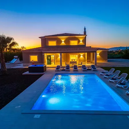 Willa Paradise - Moradia Tranquila Com Piscina Aquecivel E Bbq - Albufeira *